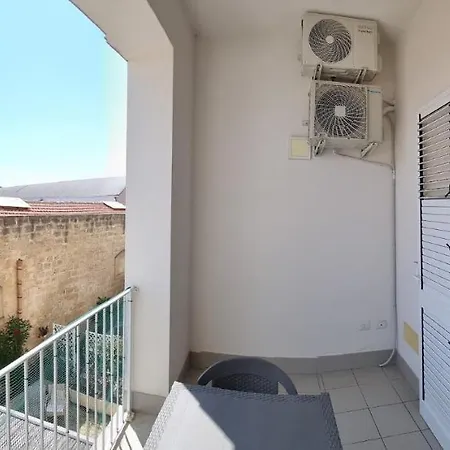Ferienwohnung Adriana Seahouse Balestrate Exterior foto